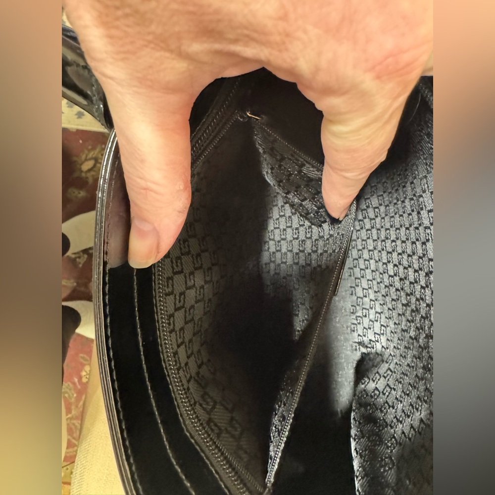 ⭐️EUC Gucci Black and Gray Women's Bag - Picture 10 of 11